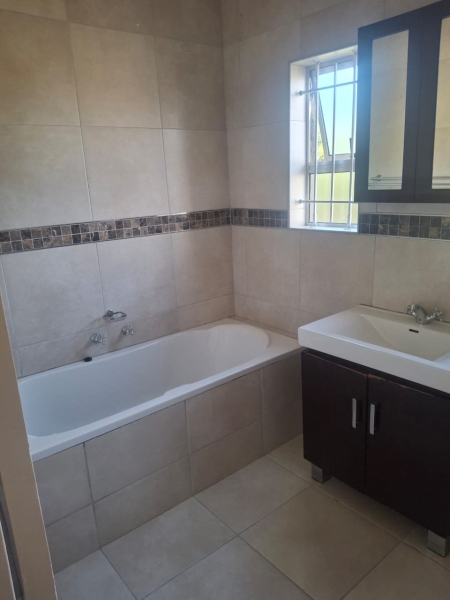 4 Bedroom Property for Sale in Vanes Estate Eastern Cape